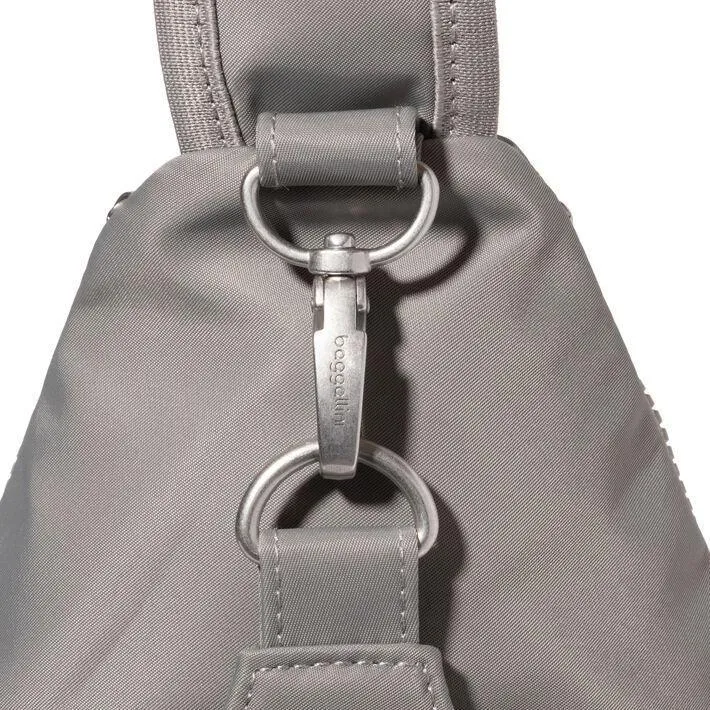 Baggallini Central Park Sling