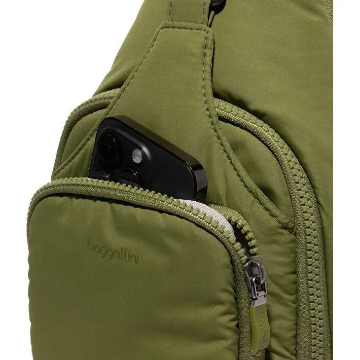 Baggallini Central Park Sling