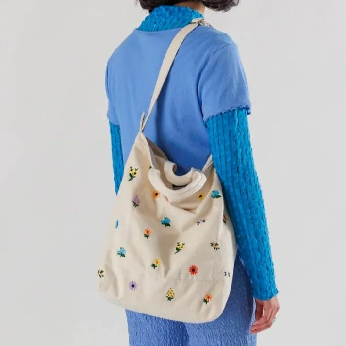 Baggu Zip Duck Bag in Ditsy Floral