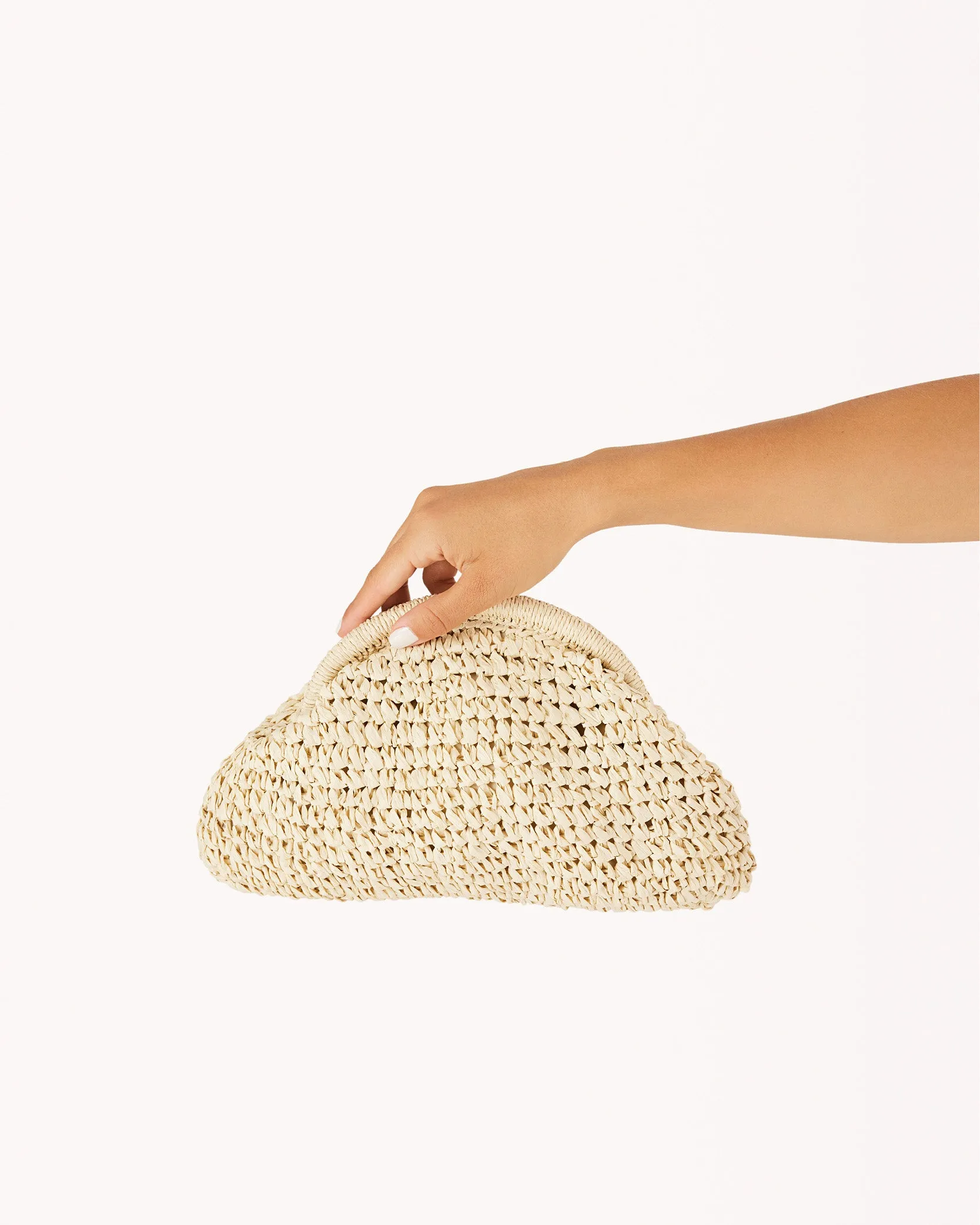 BETTE CLUTCH BAG - NATURAL RAFFIA