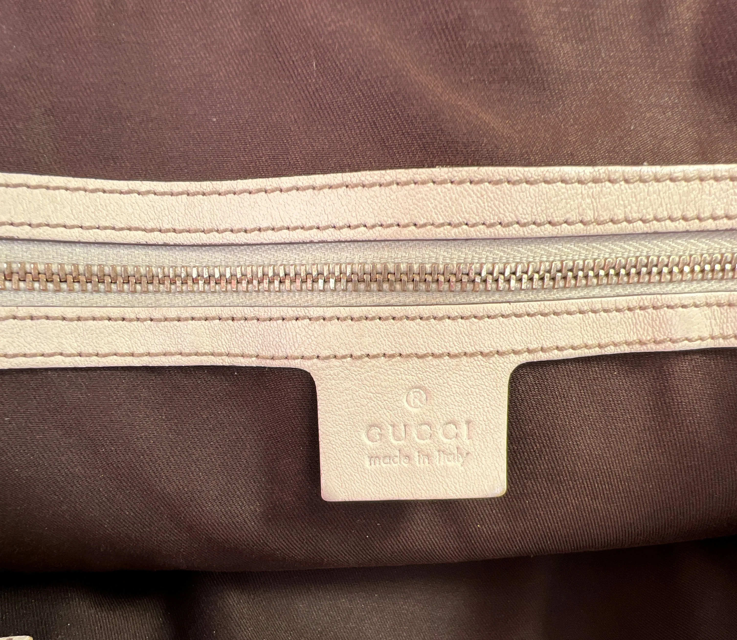 Gucci white and brown small Pelham hobo shoulder bag